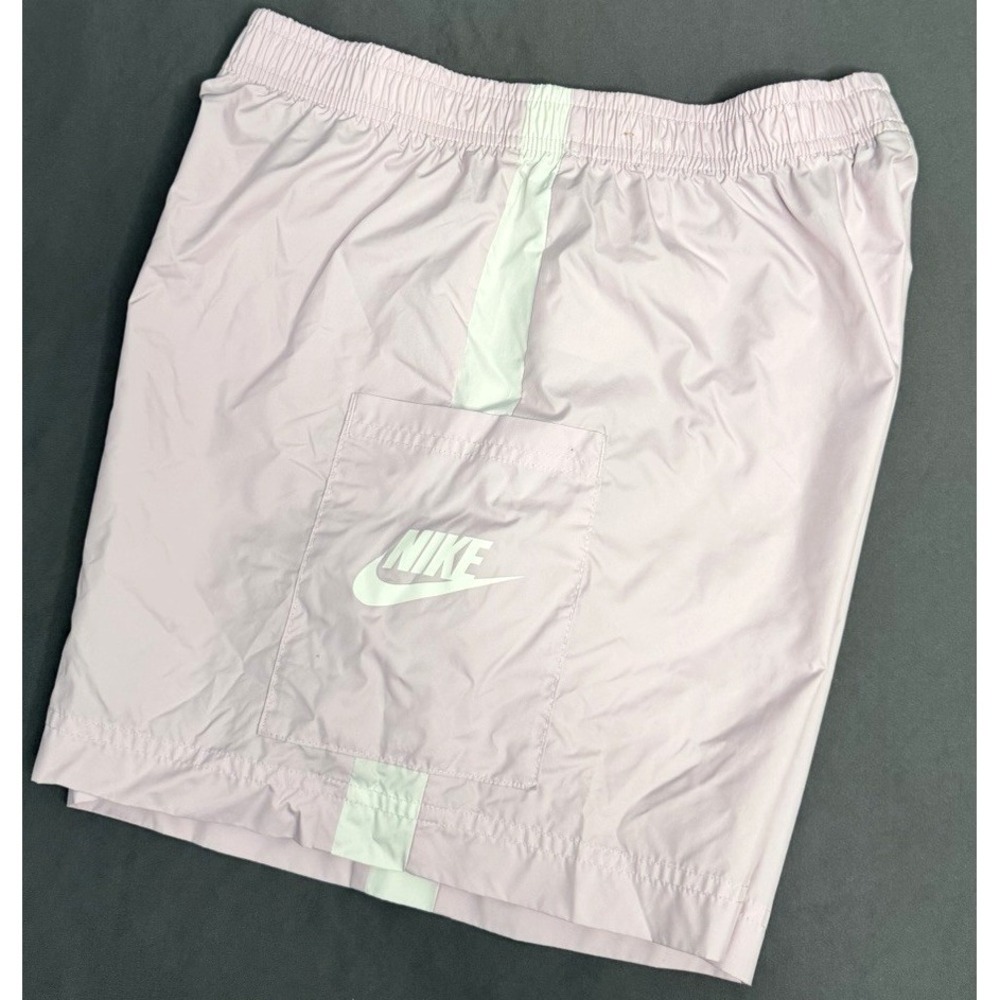 Nike Shorts Sportswear Womens Size Small Pink High Rise Lightweight DQ3354-695